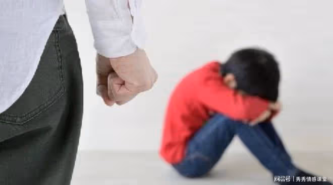只因兒子被拐賣,父母虐待女兒20多年,後來女兒的報復讓他們膽寒