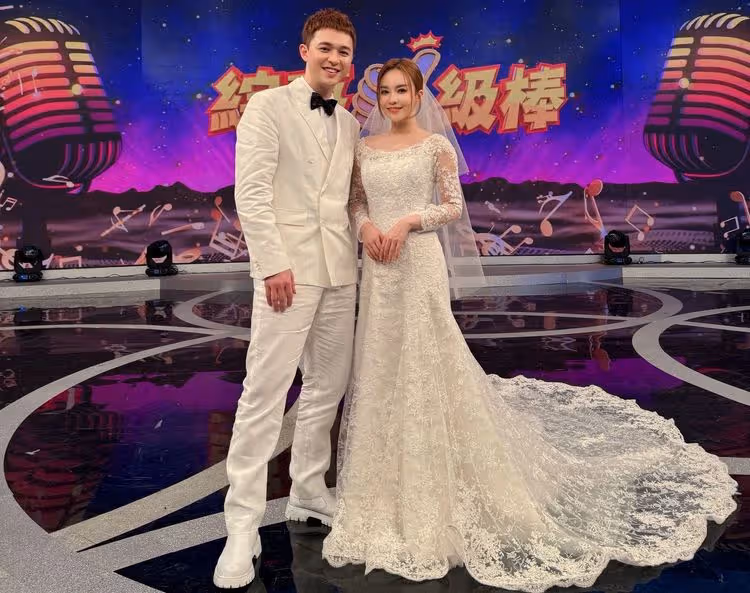才剛開播！《綜藝一級棒》「森恬CP」曝喜訊　絕美婚紗照曝光