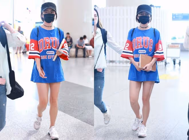 生圖下的譚松韻顏值也抗打，穿印花襯衫配半身裙，美成了18歲少女
