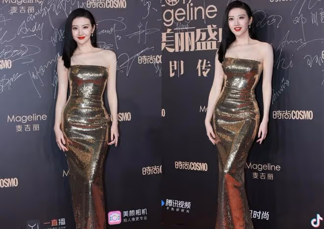 景甜這裙子多少有點顯老，但穿在身上是真美，絲毫看不出任何土味
