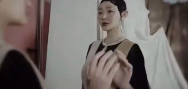 大S最新寫真被嘲接地府，被質疑有心理問題，現已漸成熱議話題！
