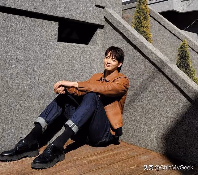 10位擁有迷人酒窩韓男星,陽光笑容迷死人!