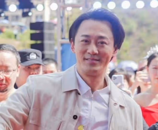 TVB前新婚花旦大曬與林峯合照！直呼兒時偶像：我小鹿亂撞