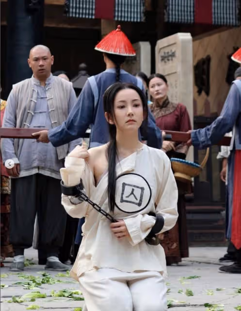 恭喜!TVB「高齡產婦」女星宣布生下女兒!曾獲王晶力捧拍大尺度戲