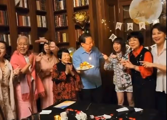 傳身體出事!媽媽一頭短白髮現身!佘詩曼稱離港拍劇不考慮