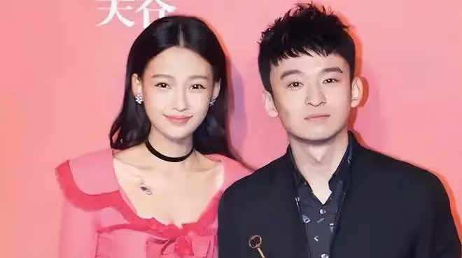 孫怡濟州島被偶遇,身型猛漲鼻頭變大,穿寬鬆長裙飄孕味!