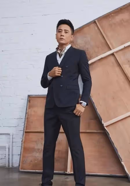 他為照顧重病外國老婆息影多年,如今妻子43歲似50歲,卻恩愛有加