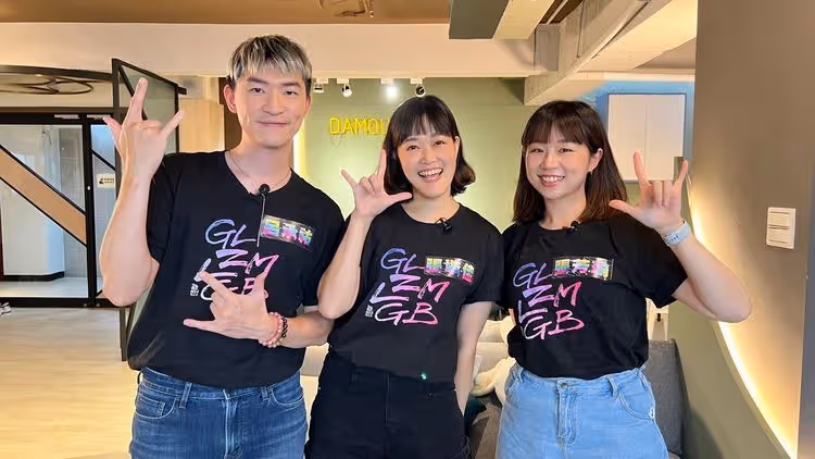 《勸世》張擎佳紅了　與「靈界好友」同台助大賣