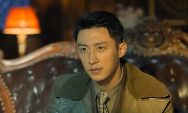 孤戰迷城:文一山雙重身份曝光,魏清明提鞋都不配,覃墨卿都佩服