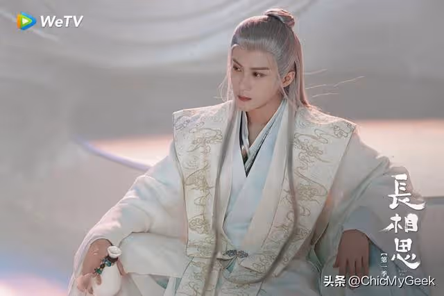 《長相思》他沉寂10年爆紅頂流,內娛初代男團,身高是硬傷!