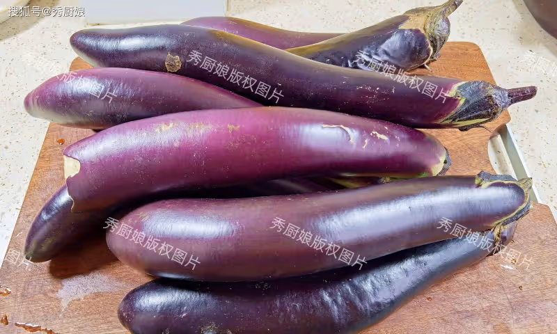 黃瓜苦瓜靠邊站,夏天多吃這菜!全身是寶,隨手一拌,營養又美味