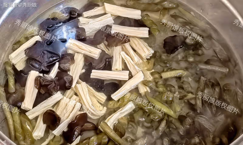 夏天,這菜使勁吃,一強骨骼、二增免疫、三抗衰老,不懂吃可惜了