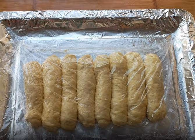 懶人麵包做法,不用揉面,更不用揉出膜,省時省力,麵包柔軟拉絲