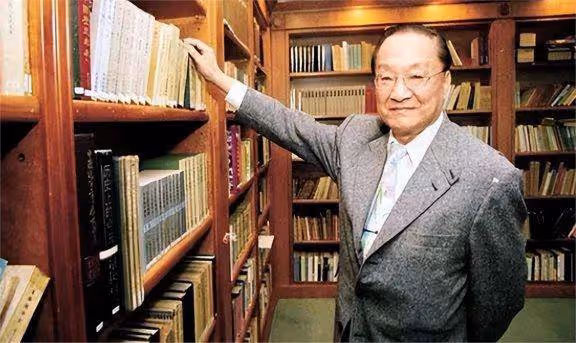 23年相濡以沫敗給23歲的小三,兒子自殺後,她讓小三付出代價