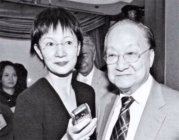 23年相濡以沫敗給23歲的小三,兒子自殺後,她讓小三付出代價