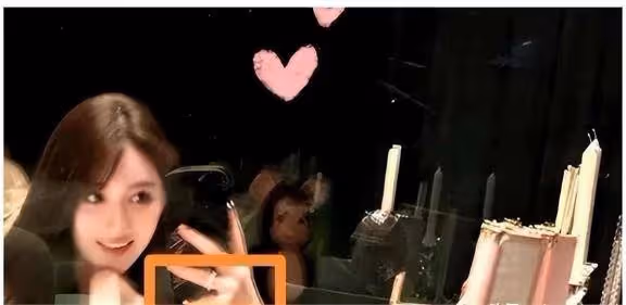 老牛再吃嫩草!黃曉明快樂又回來了,小十四歲女友確實優秀