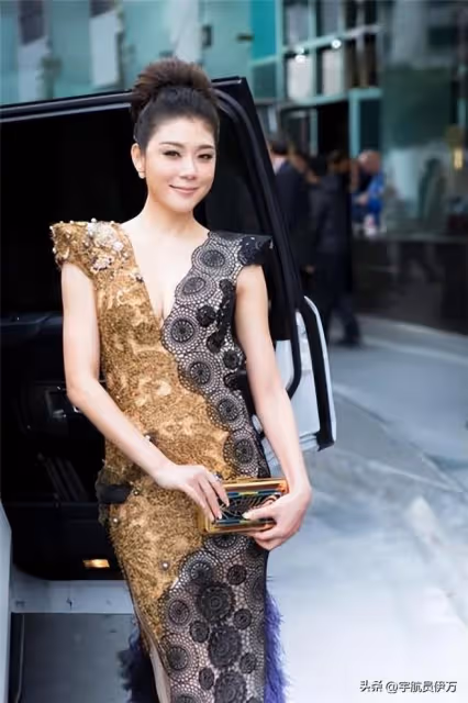 「人間尤物」趙雅淇:讓林丹等2個有婦之夫為之痴迷