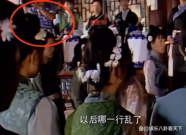 穿內衣就算了，輸血管也忍了，那個「戴口罩」的就有點說不過去了