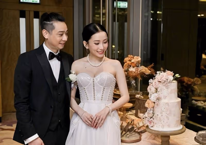 恭喜!41歲香港女星宣布生女,未婚先孕結婚還不到半年