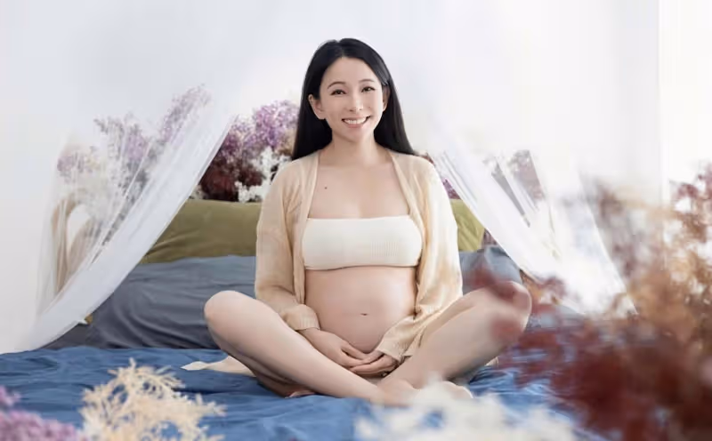 恭喜！41歲香港女星宣布生女，未婚先孕結婚還不到半年