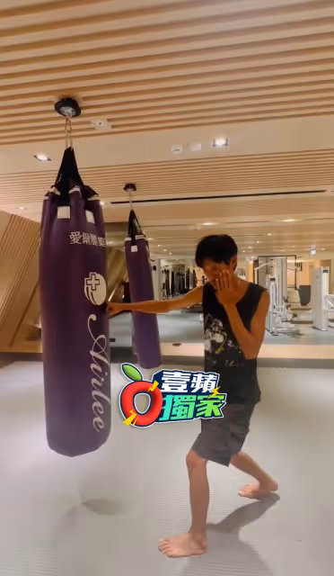 獨家｜唐治平找到新工作！訪愛爾麗常如山切磋拳術　獲聘當「泰拳教練」