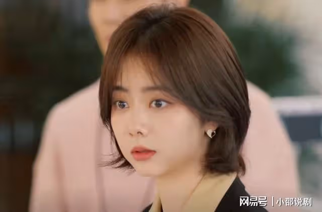 你比星光美麗:韓廷隱瞞家世曝光,紀星遭韓苑綁架威脅,曾狄出手