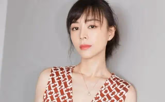 揭秘張靜初被導演太太團封殺真實內幕