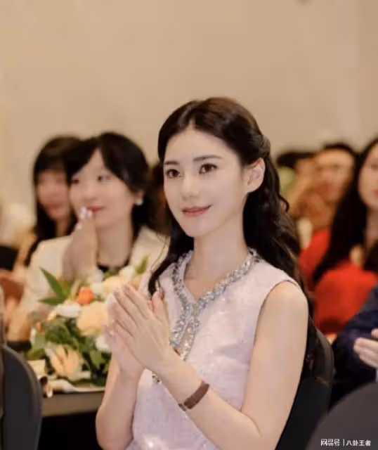 大S舉報的?汪小菲酒店被投訴,態度惡劣衛生差,一晚千元太不值