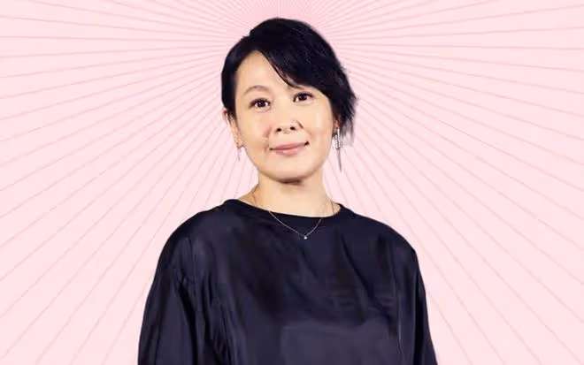 劉若英逆生長驚艷眾人,55歲素顏狀態佳,退休計劃或推遲?