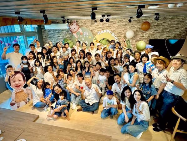 趙小僑PO童年照!對比女兒典典寶寶 神基因「複製貼上」驚呆網