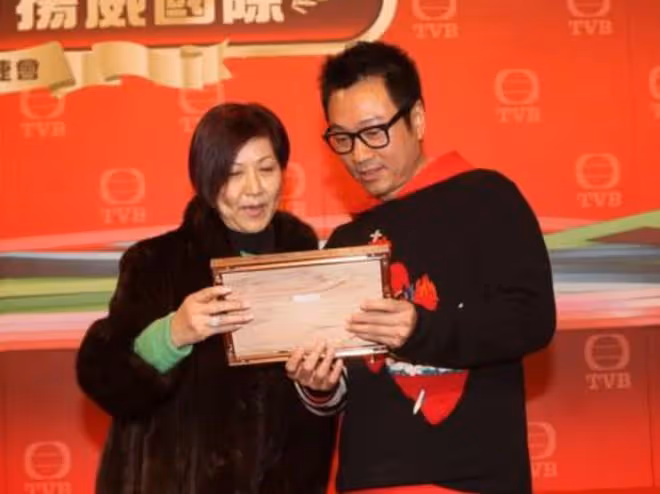 65歲TVB高層生日,百位港星參加排場大,曾是「山頭一姐」