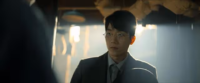 《孤城迷戰》:弟弟犧牲,野草暴露,汪秋水發現葉宣民是叛徒