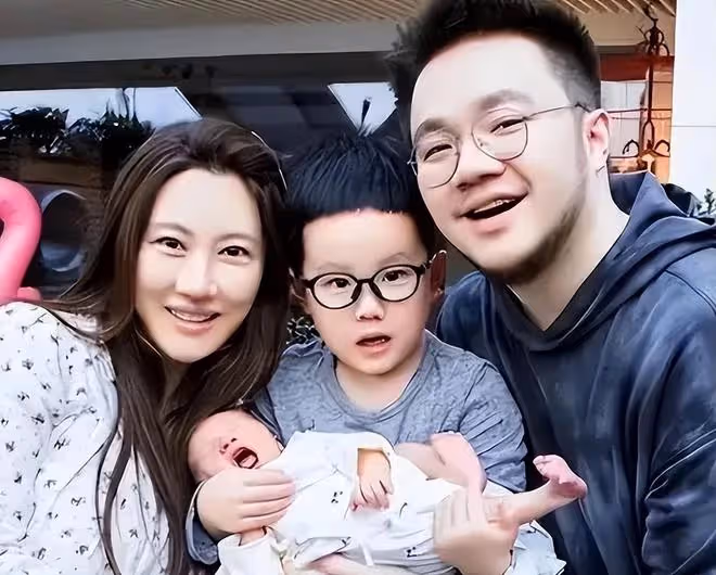 英達「拋妻棄子」26年，巴圖：我不羨慕弟弟，更不會認祖歸宗