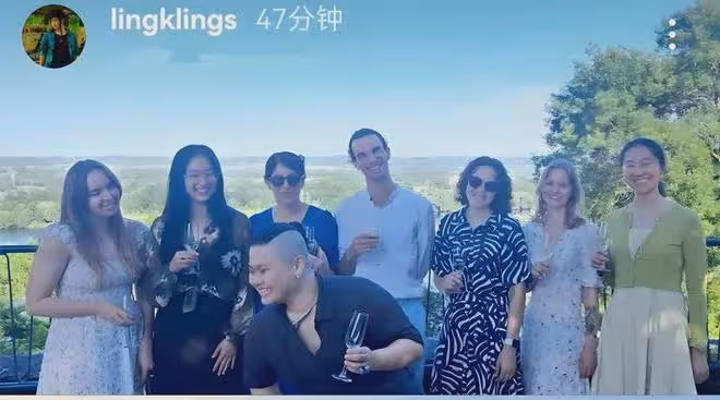 畢福劍消失多年，女兒強勢出鏡，網友：岳雲鵬和莫小貝混合體？