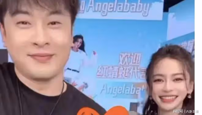 離開黃曉明算個屁!baby被辛巴喊滾仍諂媚陪笑,還親切稱呼他辛總