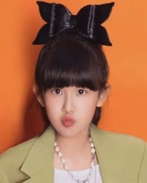 這一次,陸毅13歲小女兒,不再被網友寬容