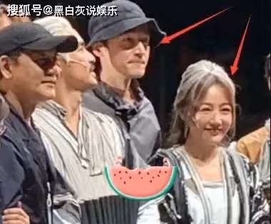 胡歌和妻子同框正面照曝光,女方長相引熱議,最萌身高差好般配