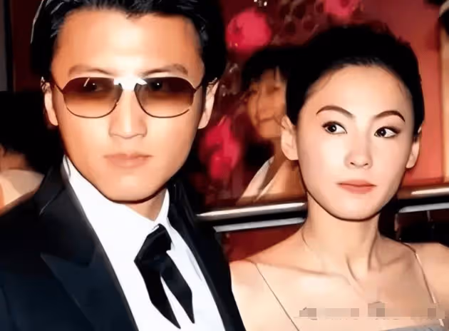 王菲怒了!不滿張柏芝捆綁謝霆鋒,曝第三胎生父身份?張柏芝一句話澄清