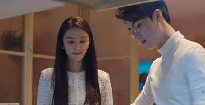 《你比星光美麗》：紀星分手也不懂，魏秋子閃婚邵一辰，算計有多狠