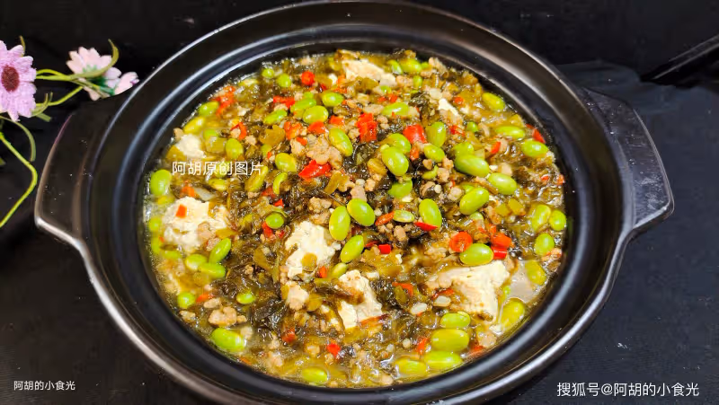 豆腐遇到它,才知道什麼是絕配!一炒一燜盡享好味,一口引爆食慾、超下飯