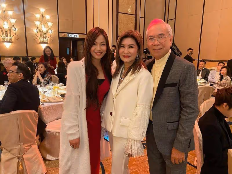 曾發展婚外情！73歲李龍基為忘年戀凈身出戶，今第三者成未婚妻