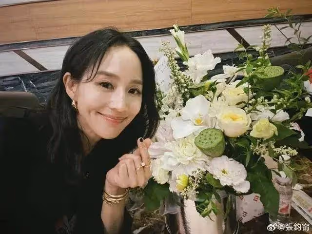 42歲張鈞甯回復催婚惡評：不結婚也會老