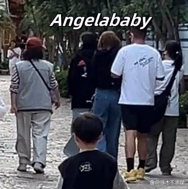 Angelababy麗江被偶遇，真人被質疑僅160cm，不斷鞠躬好卑微！