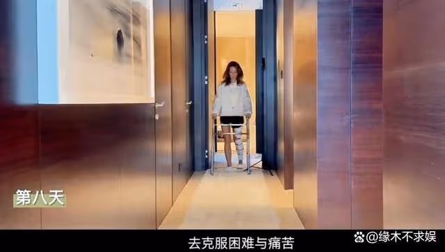李玟逝世一周年:87歲母親含淚泣述女兒辛苦,好聲音學員發聲!