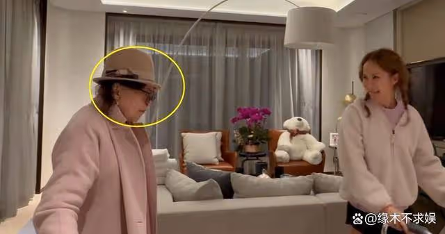 李玟逝世一周年:87歲母親含淚泣述女兒辛苦,好聲音學員發聲!
