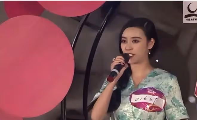 她花800萬整容成范冰冰,嫁給主刀醫生,後來怎麼樣了?