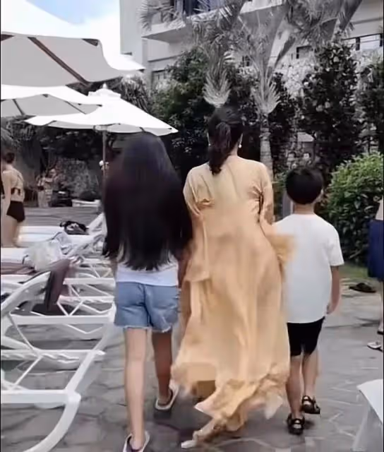 大曲線氣瘋了?張蘭曬出一家六口全家福,馬小梅取代自己成女主人