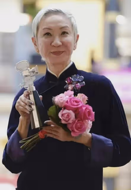 跟徐克丁克幾十年,63歲被插足,無兒無女的施南生後悔嗎?