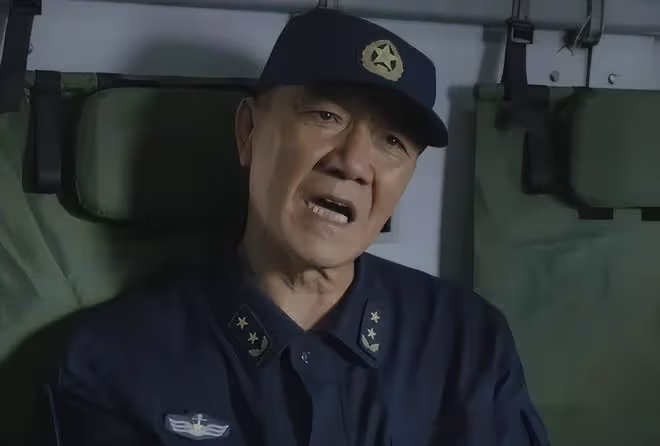 海天雄鷹大結局:原來秦大地的身份與榮譽,才是他當指揮員的原因