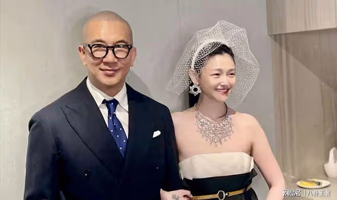 大S痛失兒女!兒女變懂事,給後媽送禮物拍照,馬筱梅激動曬照炫耀